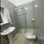 Amar's - 6 Guests, 2 Rooms, *